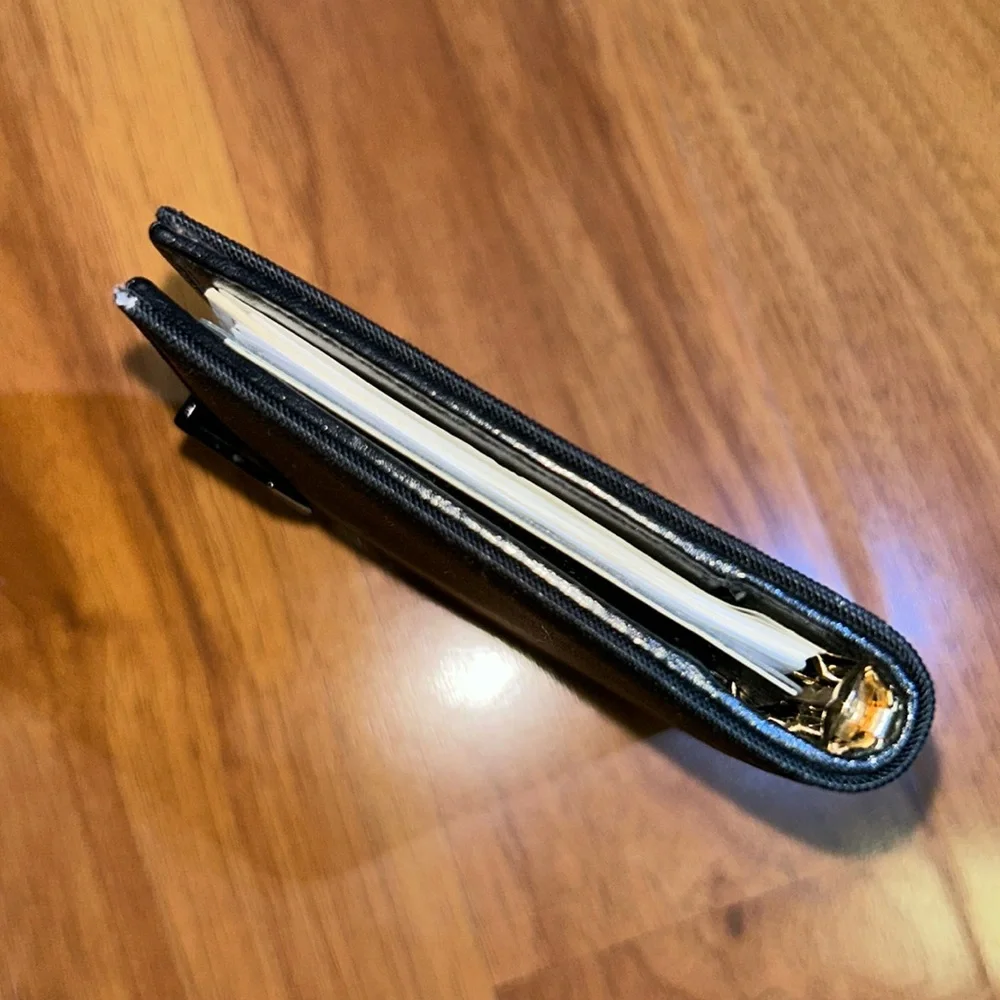 Authentic Gucci Nylon Slide Lock Agenda